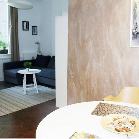 Elegant Apartment In The Center Of โซเฟีย ภายนอก รูปภาพ